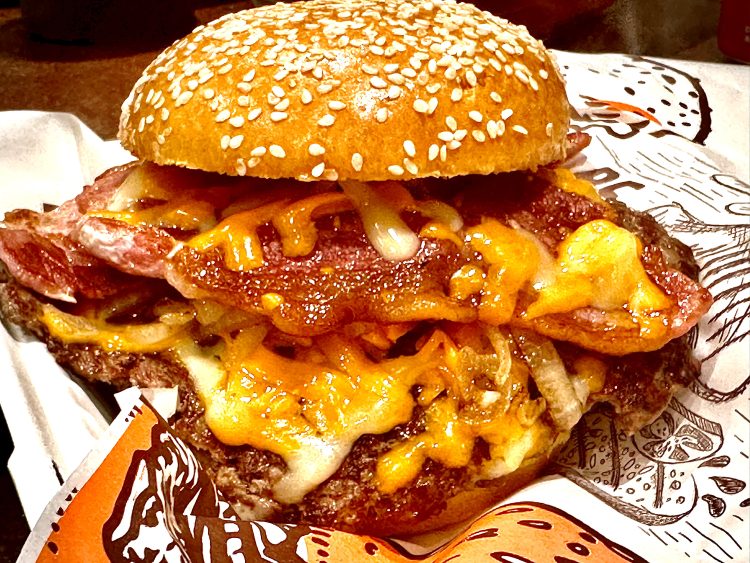 Bacon & Steak Burger